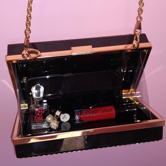 LAST ONE⏳🎉HPx2🎉Glass Crystal Hard Case Clutch - Picture 8 of 8